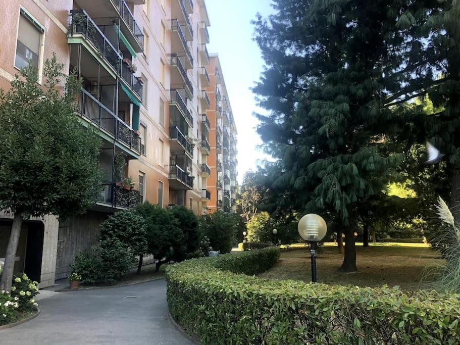 Appartamento Veronica, Per Lavoro E Relax Corsico Extérieur photo