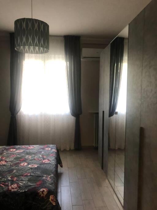Appartamento Veronica, Per Lavoro E Relax Corsico Extérieur photo