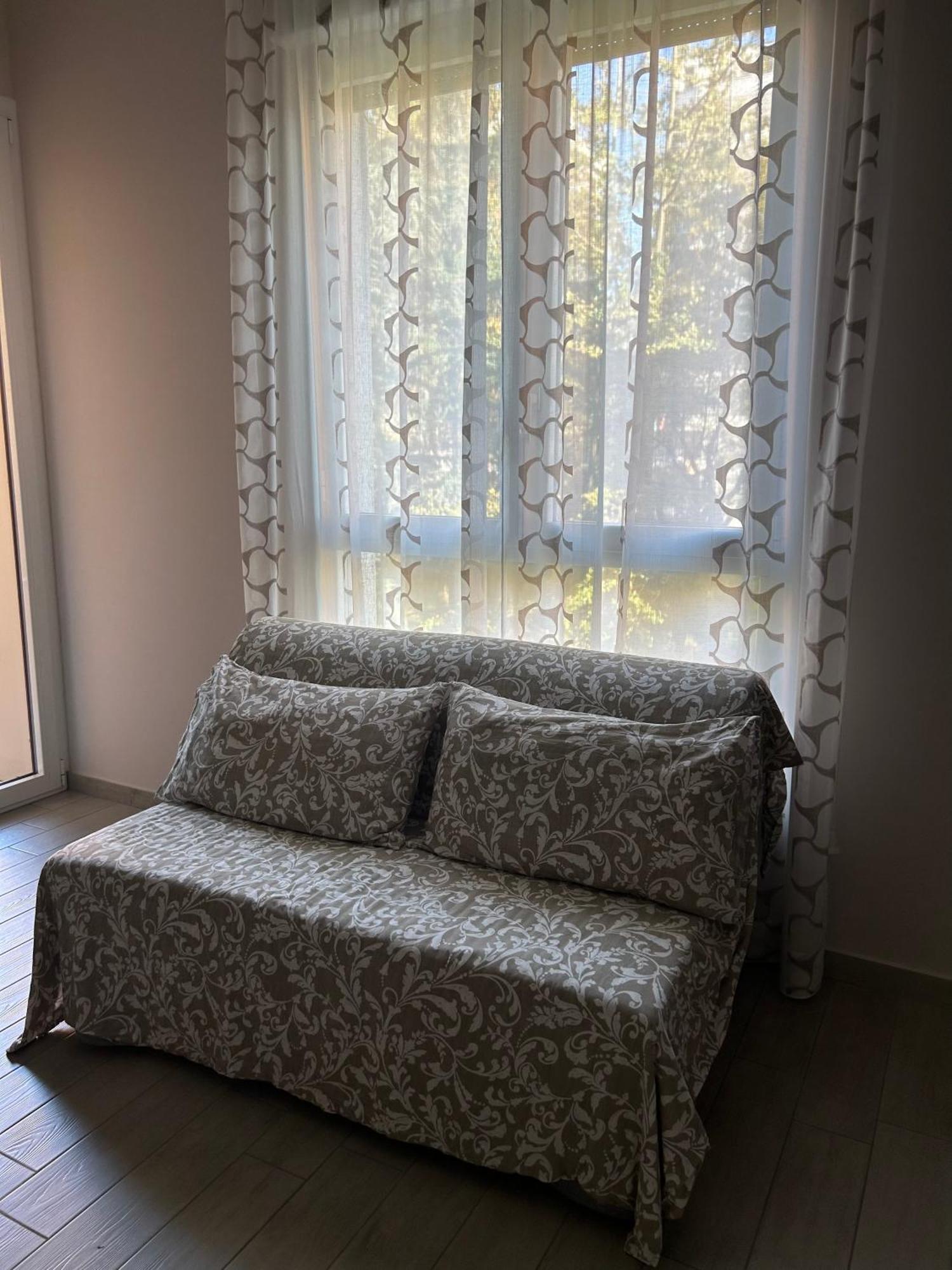 Appartamento Veronica, Per Lavoro E Relax Corsico Extérieur photo